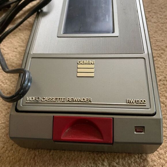 Gemini RW1300 VHS Video Cassette Rewinder - Picture 2 of 6